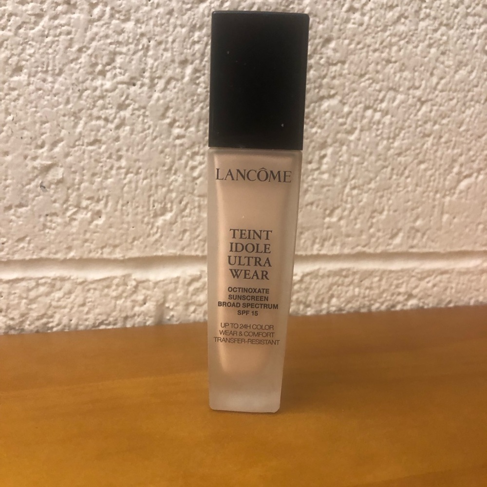 Lancôme Teint Idole Ultra Long Wear Foundation